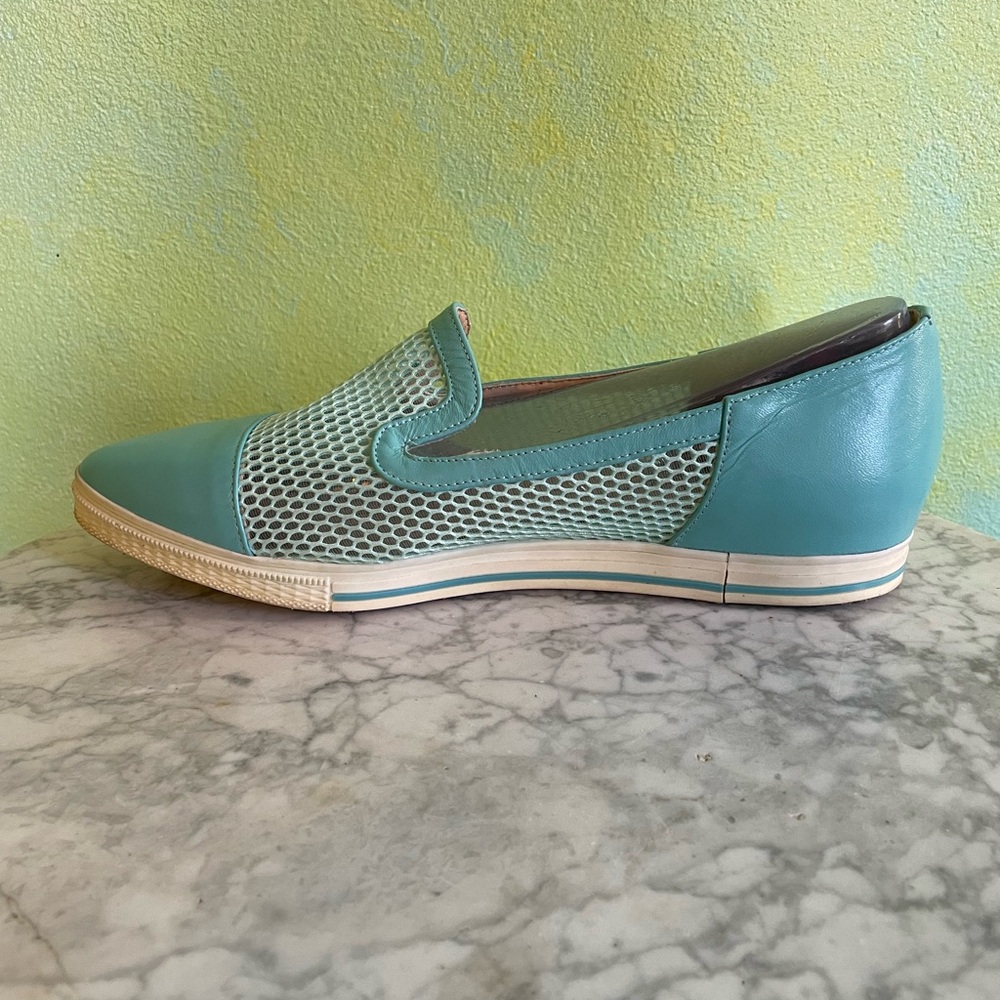 NIB Micini Aqua Loafer, Size 8 - Picture 5 of 7